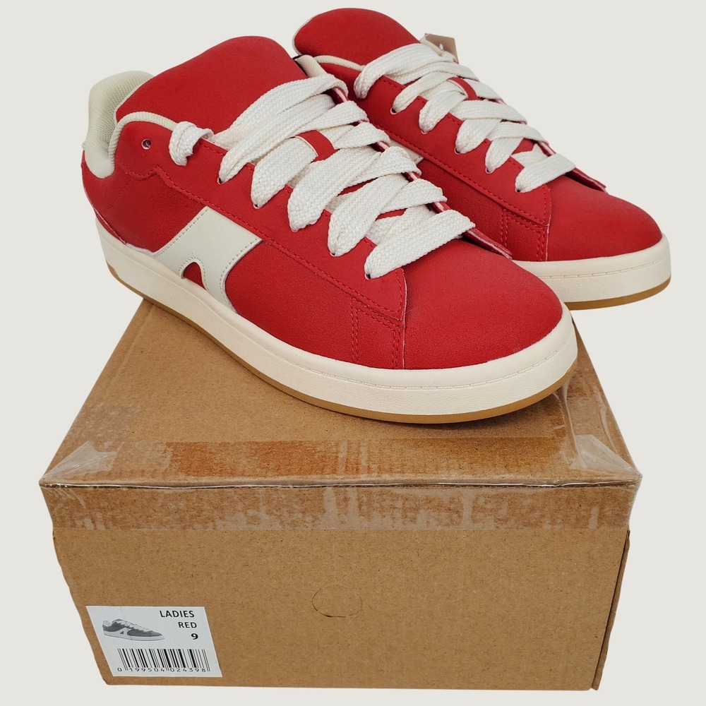 No Boundaries Womens 9 Red Chunky Skate Sneakers Memory Foam Faux Suede Lace Up